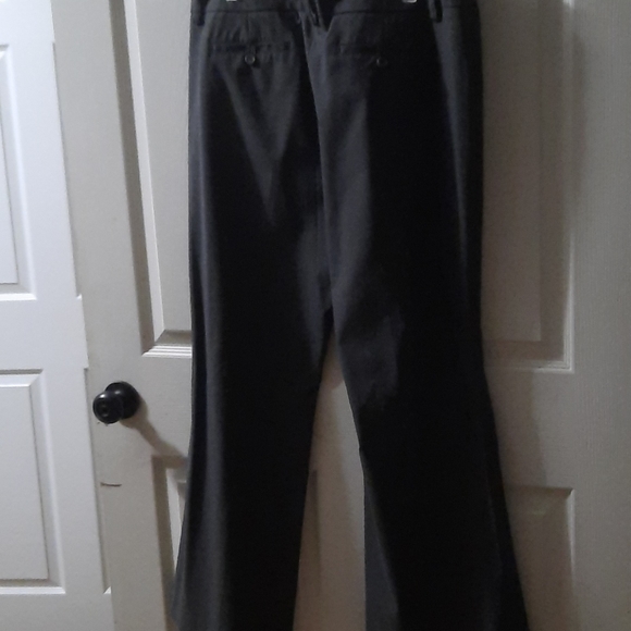 Gray pants - Picture 3 of 5